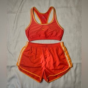 Nike set sports bra and shorts size M